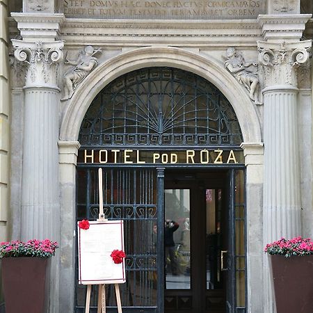 Hotel Pod Roza Краков Экстерьер фото